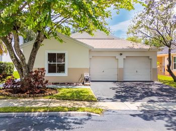 301 NW 207th Ave