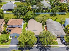 301 NW 207th Ave, Pembroke Pines FL 33029