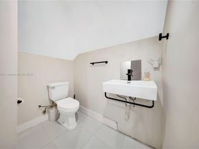 7411 Carlyle Ave, Miami Beach FL 33141
