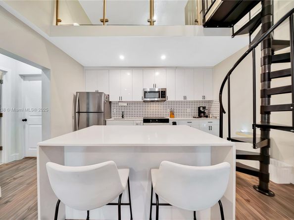 7411 Carlyle Ave, Miami Beach FL 33141