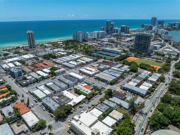 7411 Carlyle Ave, Miami Beach FL 33141