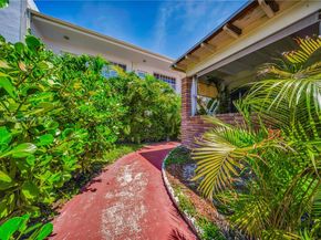 7411 Carlyle Ave, Miami Beach FL 33141