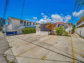 7411 Carlyle Ave, Miami Beach FL 33141