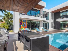 17050 NE 35th Ave, North Miami Beach FL 33160