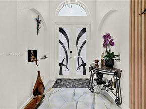 12301 NW 18th St, Plantation FL 33323