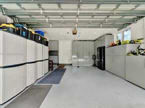 12301 NW 18th St, Plantation FL 33323