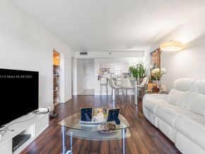 9235 SW 8th St 502, Boca Raton FL 33428