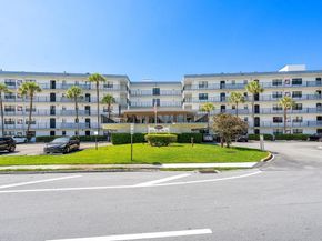 9235 SW 8th St 502, Boca Raton FL 33428