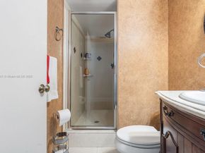 9235 SW 8th St 502, Boca Raton FL 33428