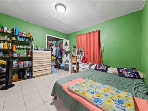 2110 NW 34th St, Miami FL 33142