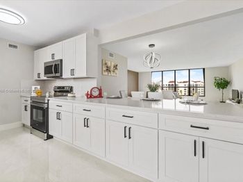 7129 Promenade Dr