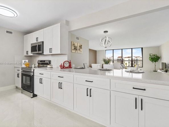 7129 Promenade Dr 801, Boca Raton FL 33433