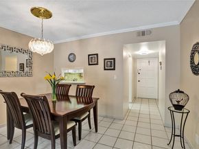 1100 Hillcrest Ct 302, Hollywood FL 33021