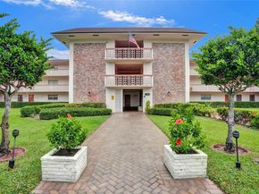 1100 Hillcrest Ct 302, Hollywood FL 33021