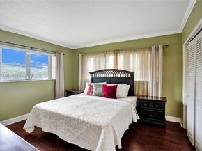 1100 Hillcrest Ct 302, Hollywood FL 33021