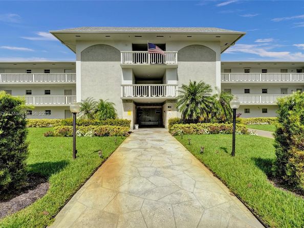 1100 Hillcrest Ct 302, Hollywood FL 33021