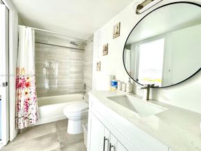 6193 Pointe Regal Cir 304, Delray Beach FL 33484