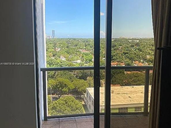 2301 SW 27th Ave 1101, Miami FL 33145