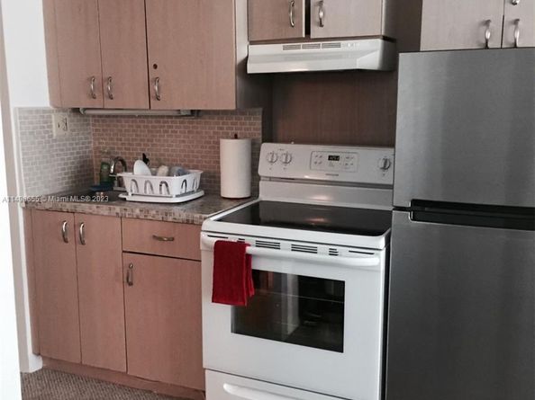 19201 Collins Ave 1033, Sunny Isles Beach FL 33160