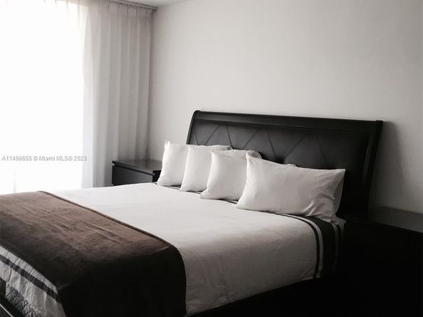 19201 Collins Ave 1033, Sunny Isles Beach FL 33160