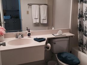 19201 Collins Ave 1033, Sunny Isles Beach FL 33160