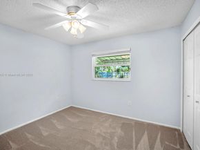 1245 NW 92nd Ave, Pembroke Pines FL 33024