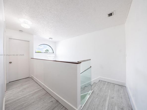 1231 SW 124th Ct 25C, Miami FL 33184