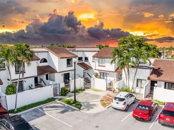 1231 SW 124th Ct
