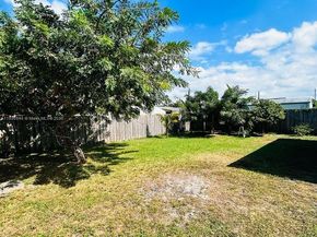 3763 NW 204th St, Miami Gardens FL 33055