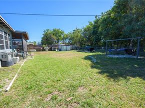 1560 NE 11th St, Homestead FL 33033