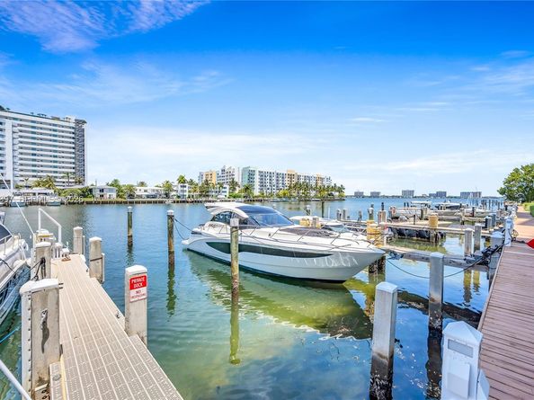 7928 East Drive 1804, North Bay Village FL 33141