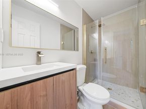 331 NE 42nd Ct, Oakland Park FL 33334