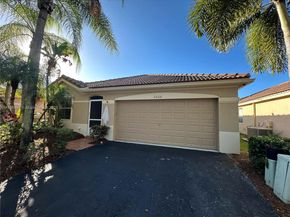 2066 Borealis Way, Weston FL 33327