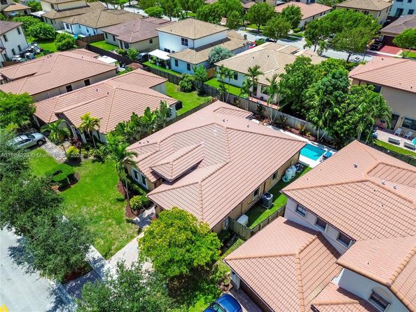 140 SE 36th Ter, Homestead FL 33033