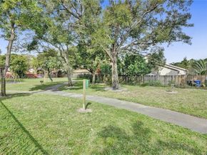 2900 NW 69th Ct, Fort Lauderdale FL 33309