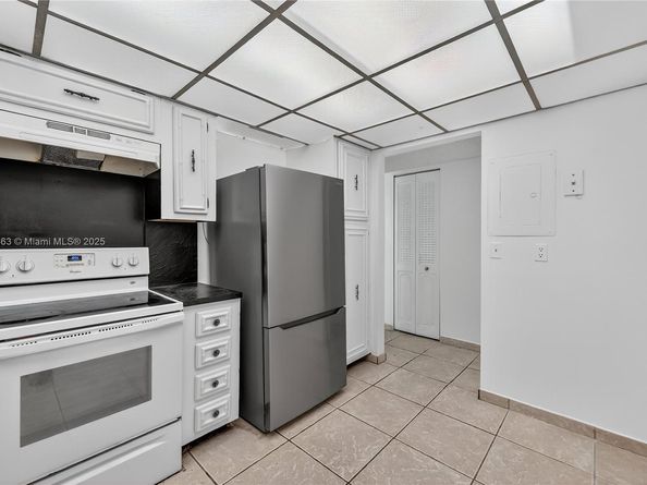 2655 Collins Ave 1502, Miami Beach FL 33140