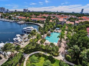 3610 Yacht Club Dr 909, Aventura FL 33180