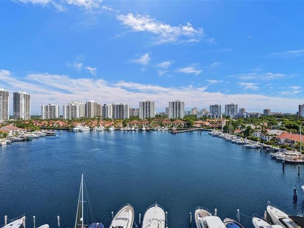 3610 Yacht Club Dr 909, Aventura FL 33180