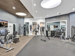 3610 Yacht Club Dr 909, Aventura FL 33180