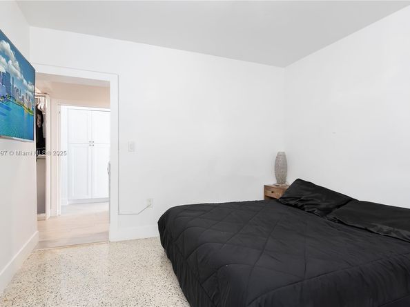 10370 SW 34th St, Miami FL 33165