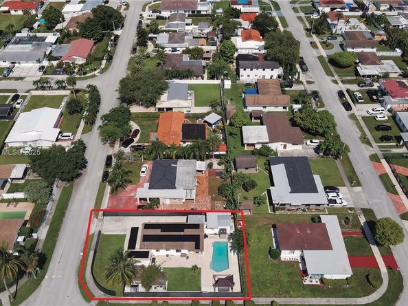 10370 SW 34th St, Miami FL 33165