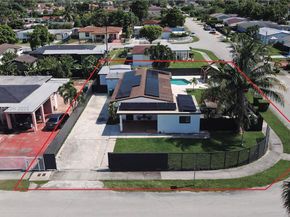 10370 SW 34th St, Miami FL 33165