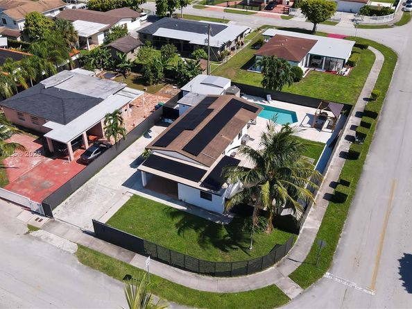 10370 SW 34th St, Miami FL 33165