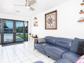10370 SW 34th St, Miami FL 33165