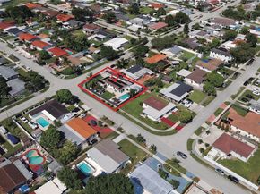 10370 SW 34th St, Miami FL 33165