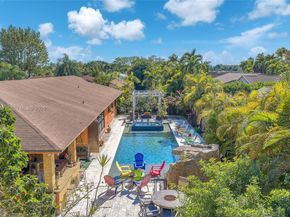 21424 NE 19th Ct, Miami FL 33179