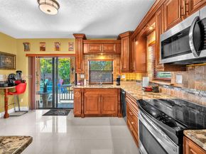 21424 NE 19th Ct, Miami FL 33179