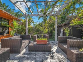 21424 NE 19th Ct, Miami FL 33179