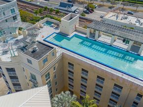 7290 SW 90th St 308, Miami FL 33156