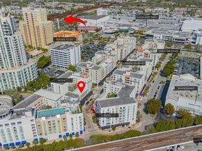 7290 SW 90th St 308, Miami FL 33156